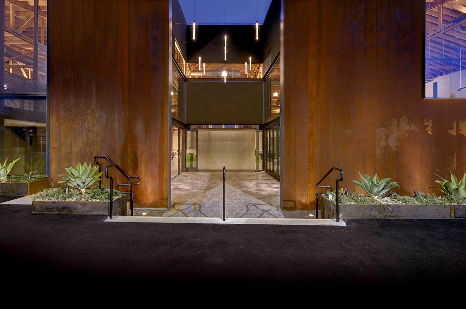 ncahuenga-720-3-large