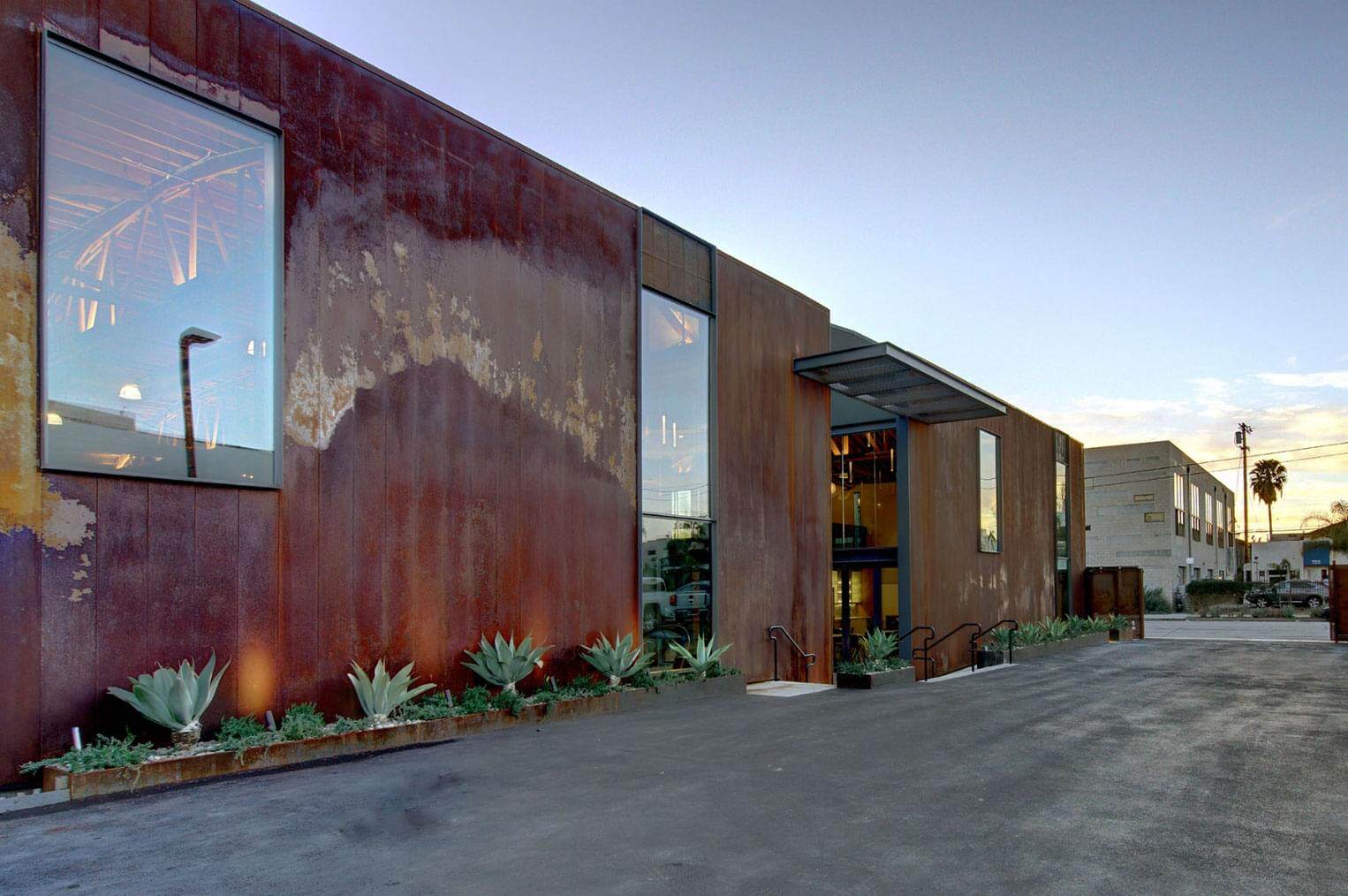 ncahuenga-720-1-large